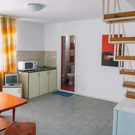 Hronos Guest house Nesebar
